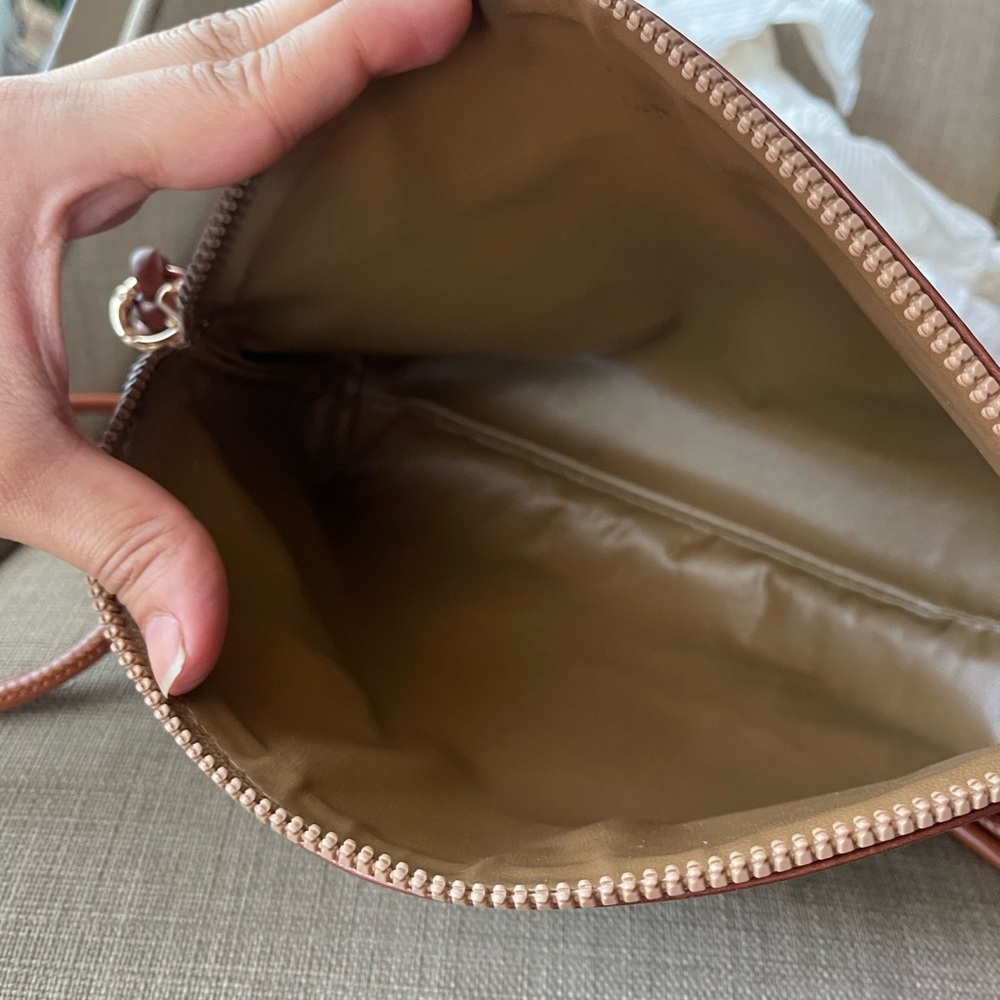 Authentic Celine vintage clutch bag (HK48) - Picture 11 of 15
